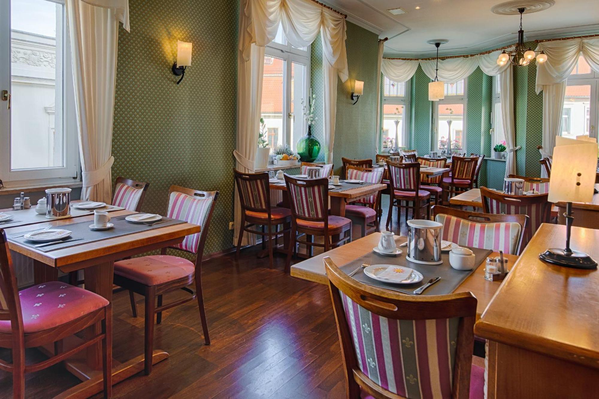 Hotel Fuersteneck Bernburg Eksteriør billede