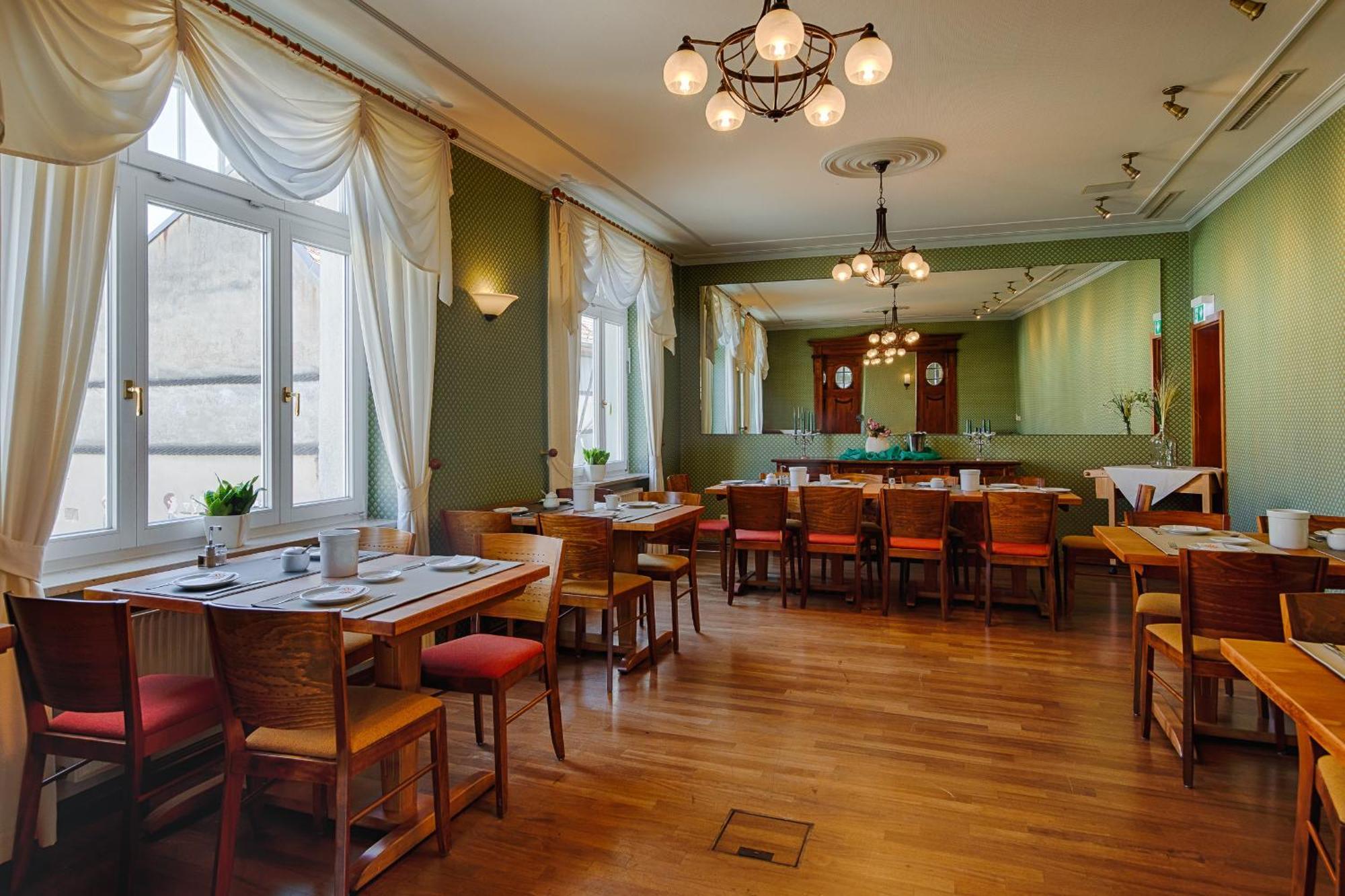 Hotel Fuersteneck Bernburg Eksteriør billede