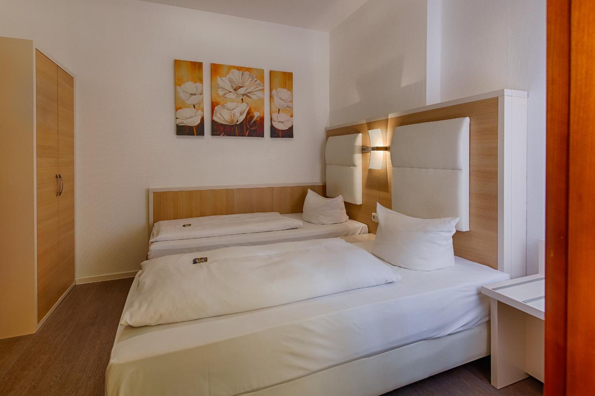 Hotel Fuersteneck Bernburg Eksteriør billede