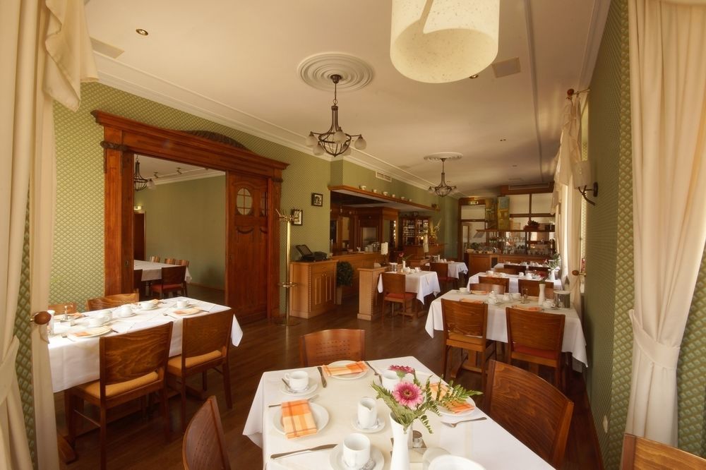 Hotel Fuersteneck Bernburg Eksteriør billede