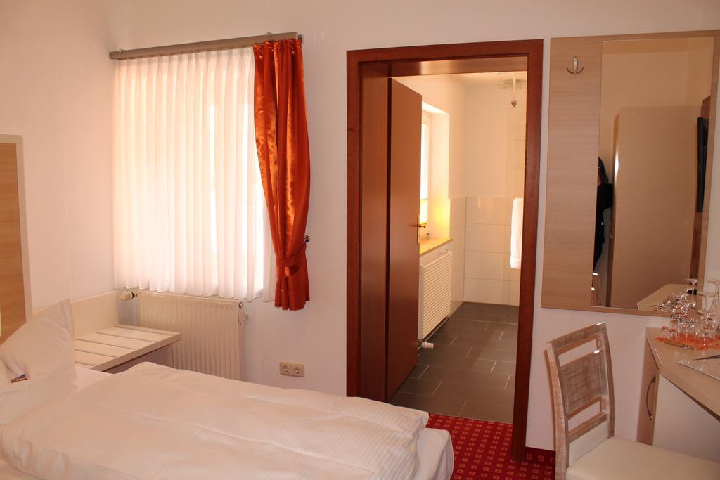 Hotel Fuersteneck Bernburg Eksteriør billede