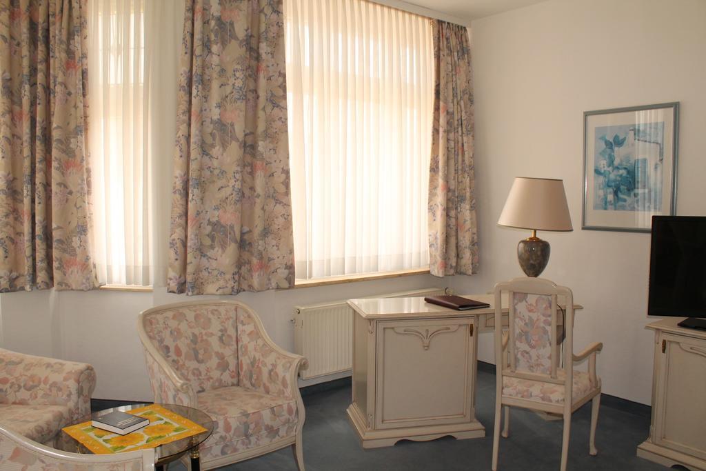Hotel Fuersteneck Bernburg Eksteriør billede